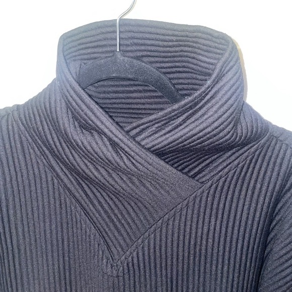 TAHARI SPORT Sweater Womens Small Black Ribbed Flared Sleeve Pullover Mock Neck - Picture 6 of 11